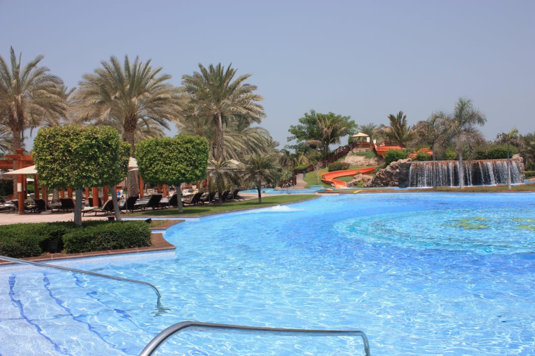 Pool am Westwing Emirates Palace Mandarin Oriental