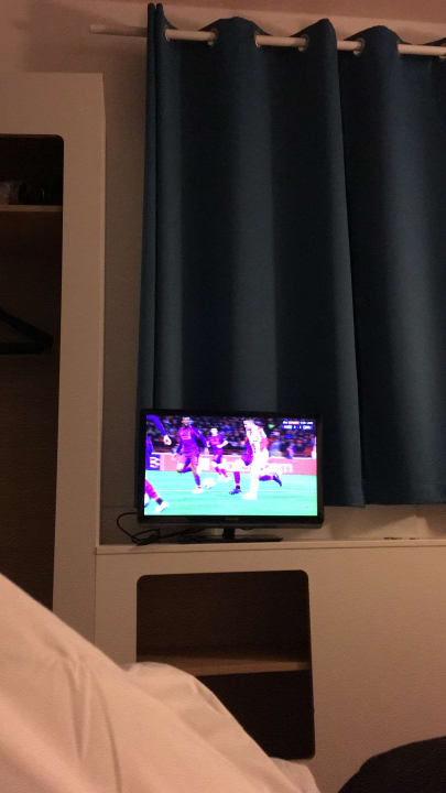 Zimmer B&B Hotel Heidelberg