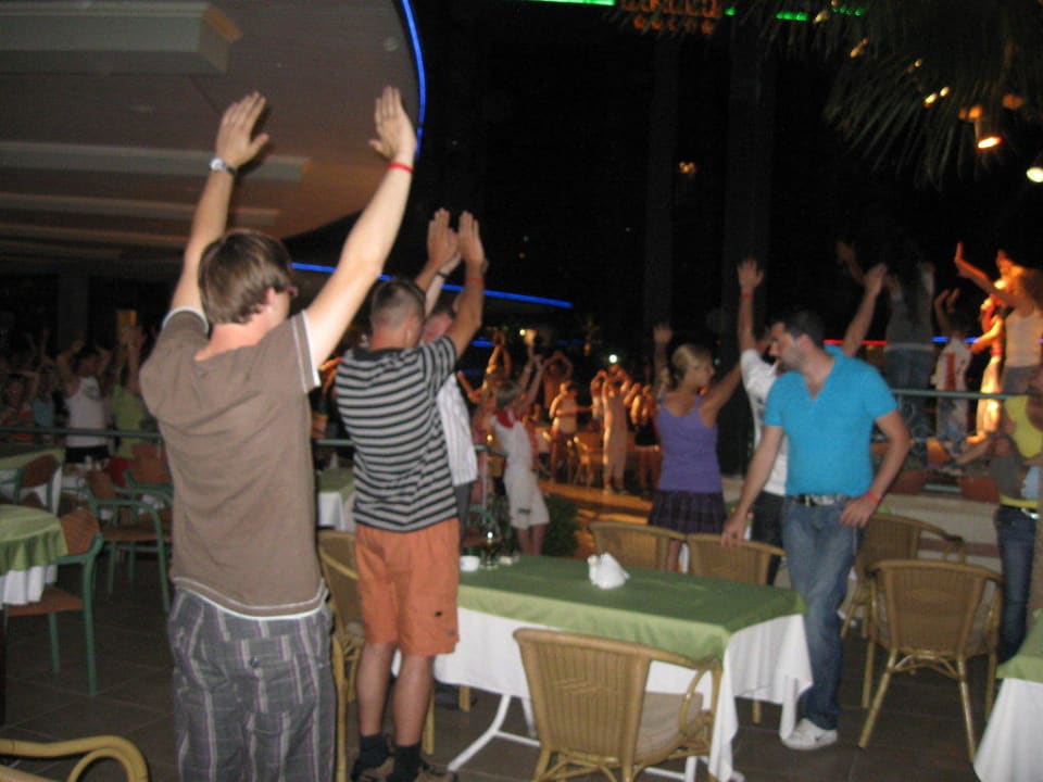 Abendprogramm Kırbıyık Resort Hotel - Alanya
