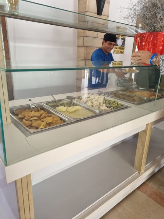 Gastro Tiana Beach Resort