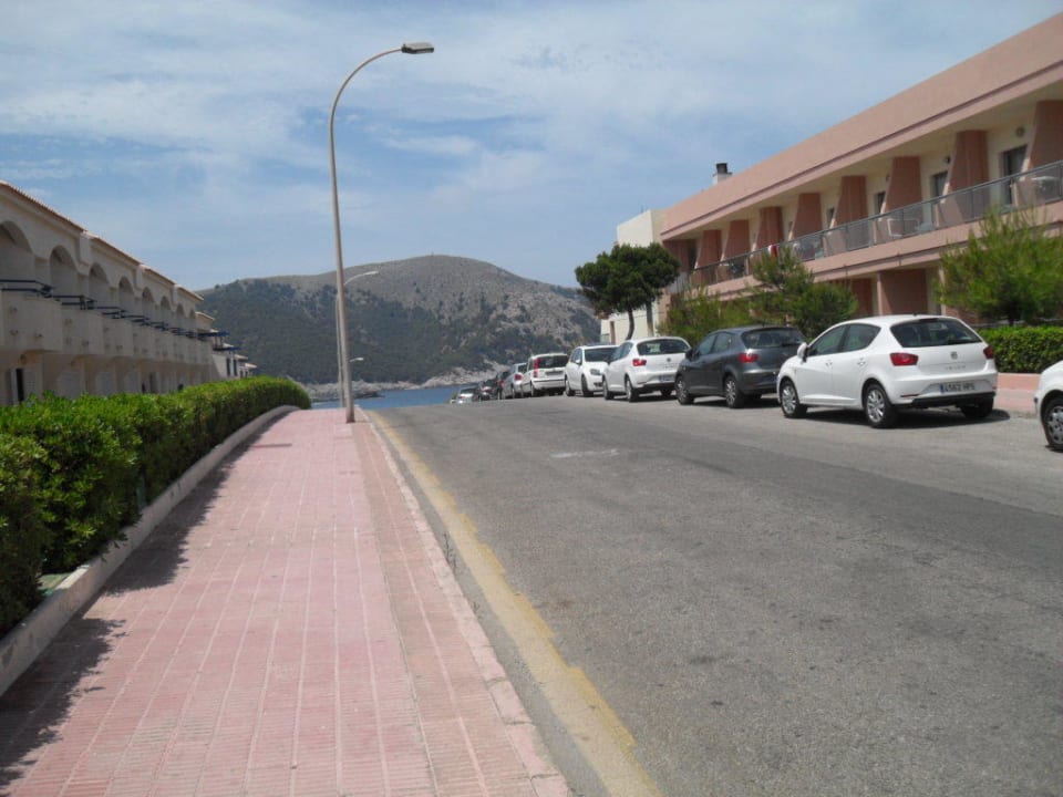 Zufahrt zum Hotel THB Cala Lliteras