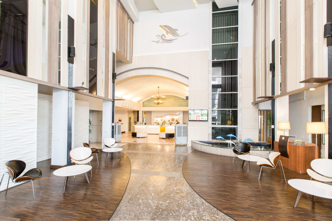 Lobby Hotel Flipper House