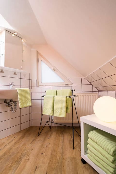 Beispielbild Badezimmer Ferienwohnung Typ C Ferienwohnungen Ballheim