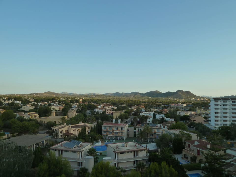 Ausblick zur Landseite vom Hotel aus Welikehotel Marfil Playa