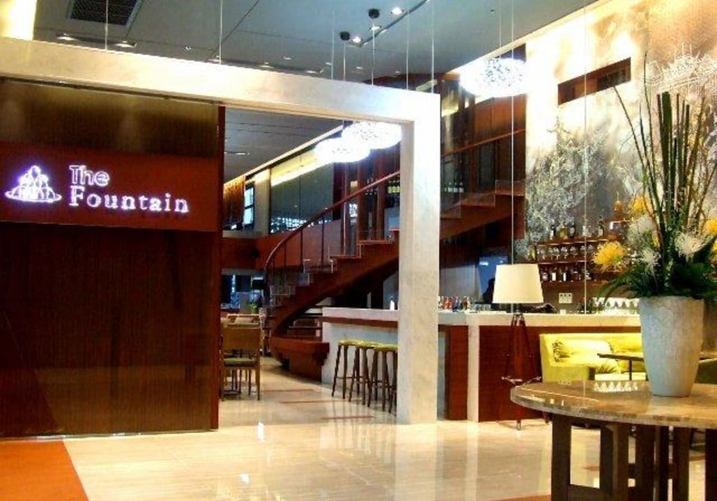 The Fountain Hotel Summit Windmill Golf Residence