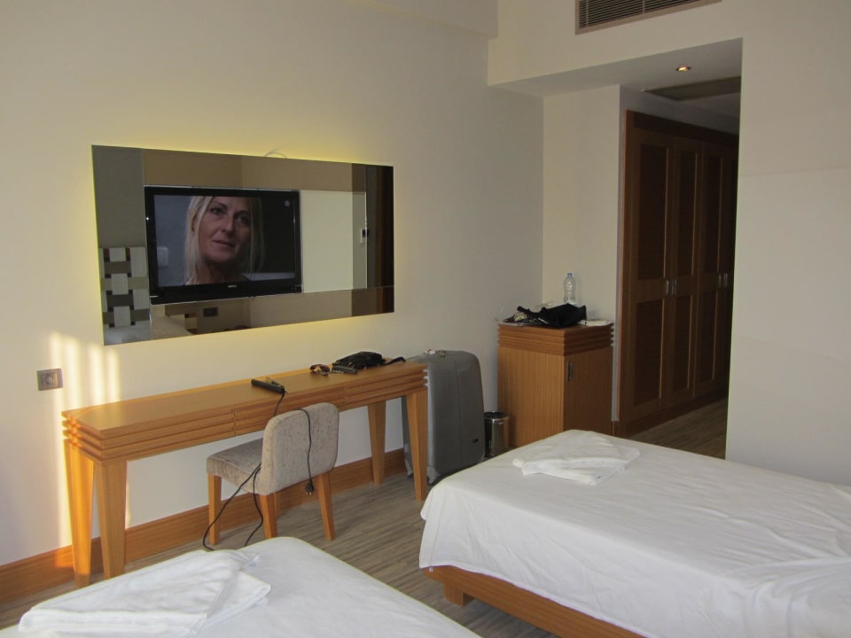 TV  Jiva Beach Resort