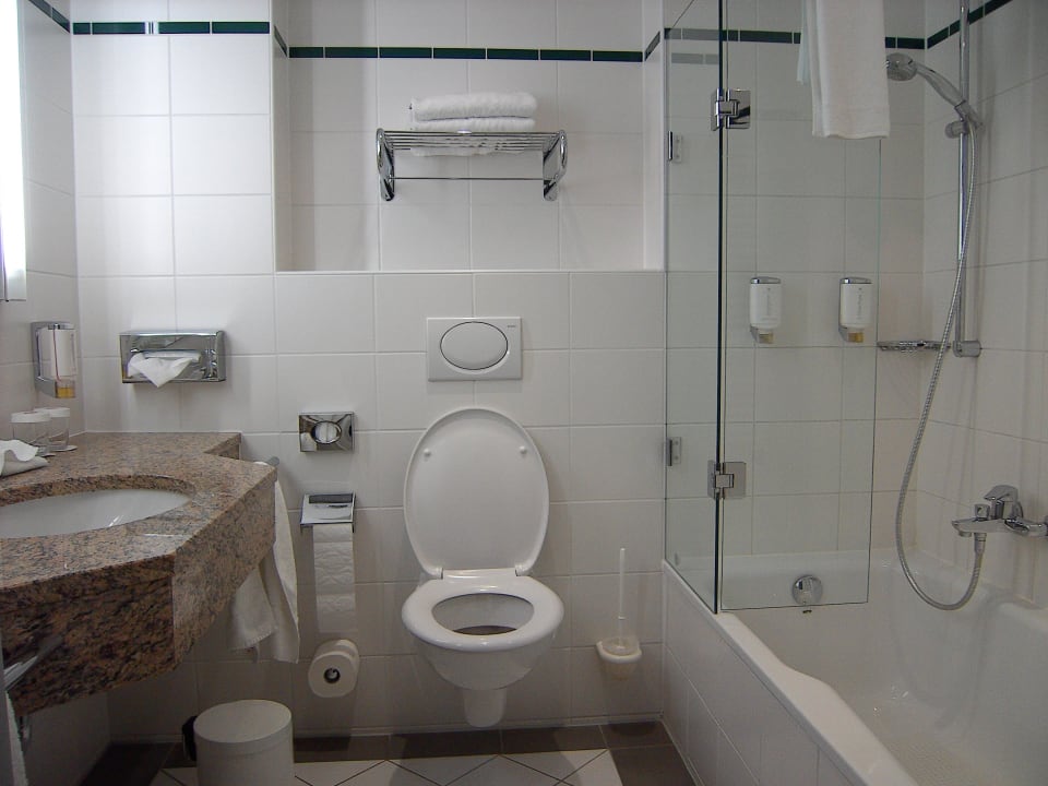 Bad HYPERION Hotel Berlin