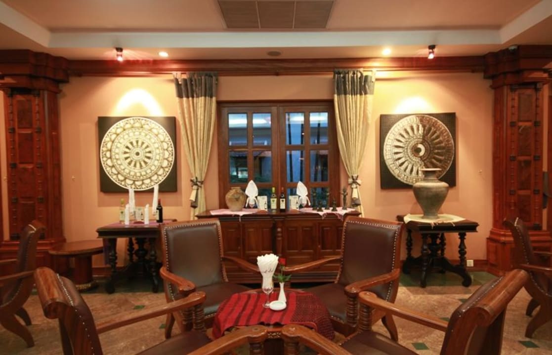 Dynasty Bar Hotel Empress Angkor