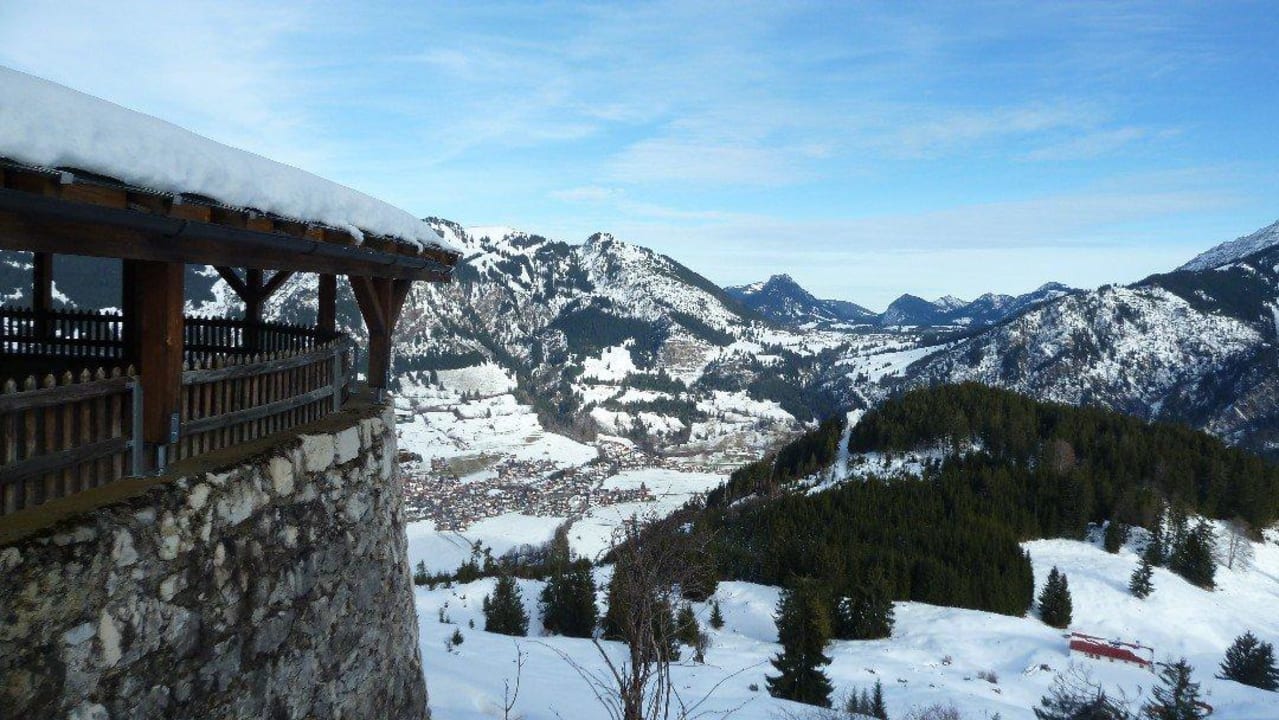 Bergstation Rodelbahn Haus Bürgle