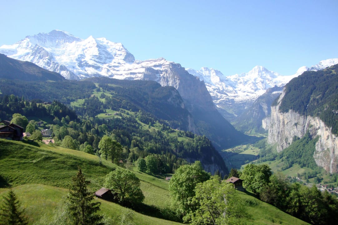 Ausblick auf Wengen Hotel Wengener Hof