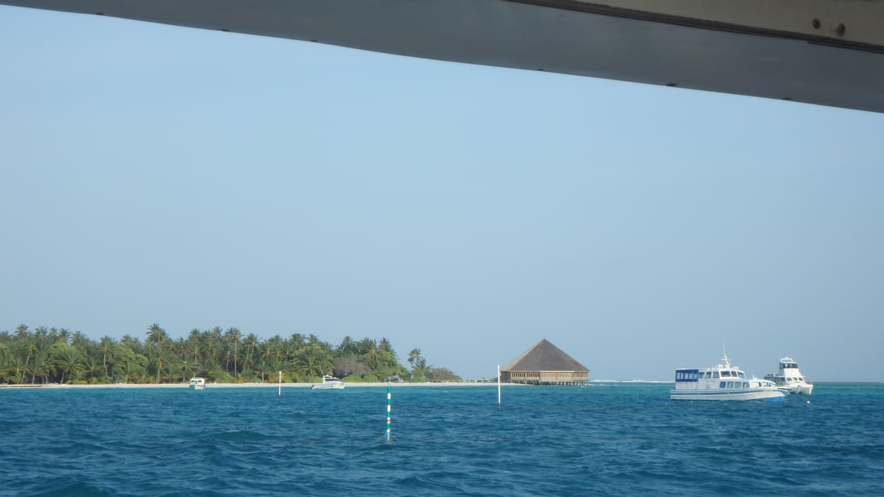Strand Meeru Maldives Resort Island