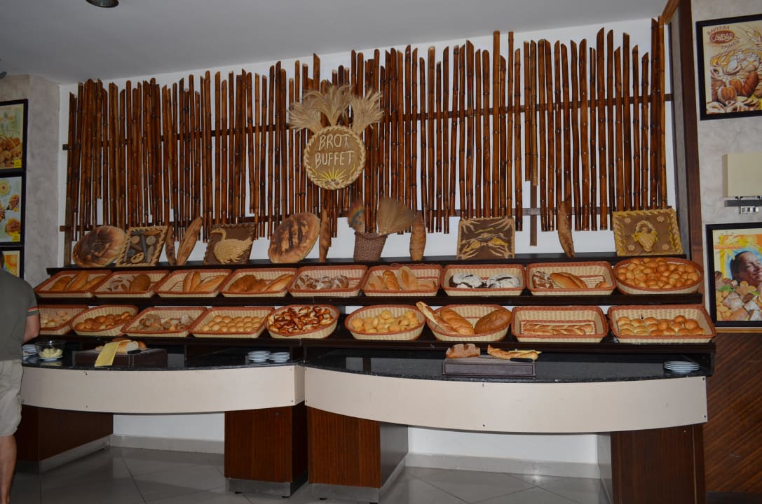 Brotbuffet TUI BLUE Palm Garden