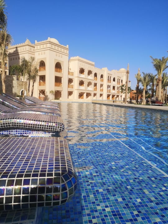 Pool Siva Grand Marina