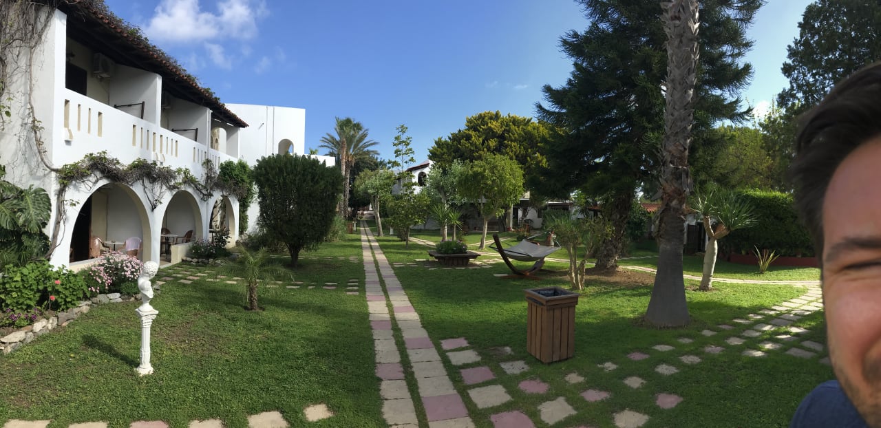 Gartenanlage Gaia Garden Hotel