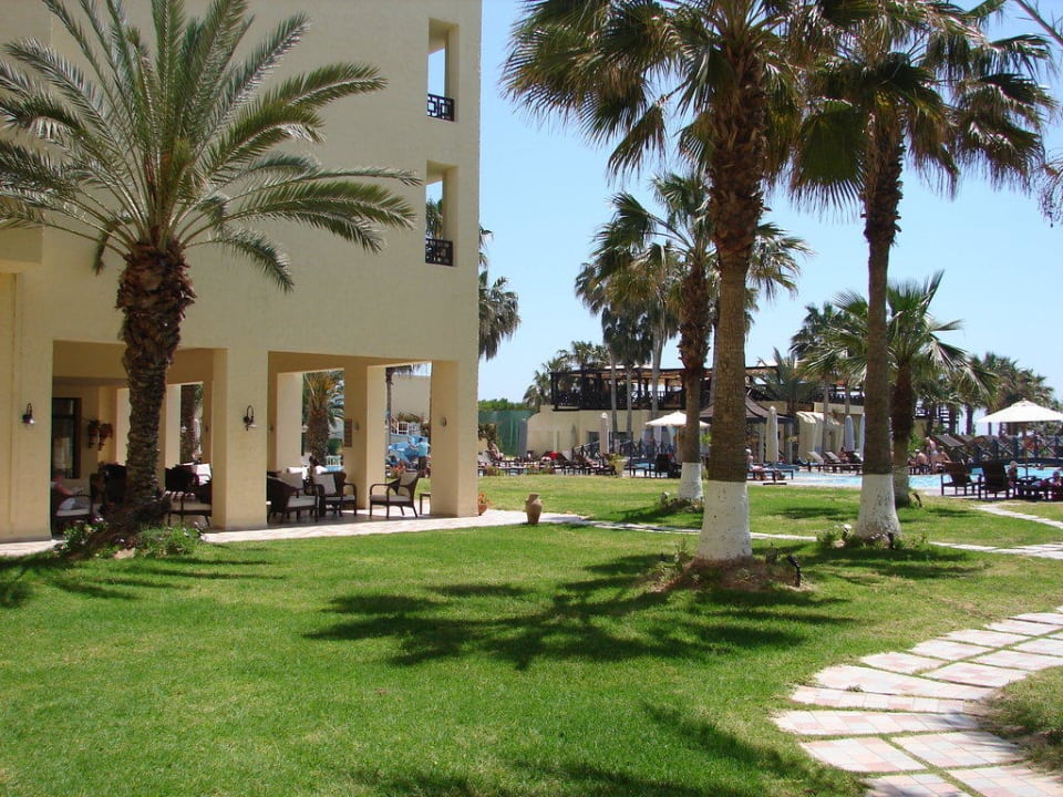 Weg zum Pool Hotel Paradis Palace