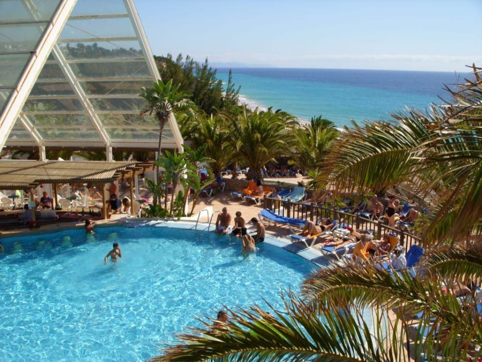 Blick vom Hauptpool auf den unteren pool Club Jandia Princess