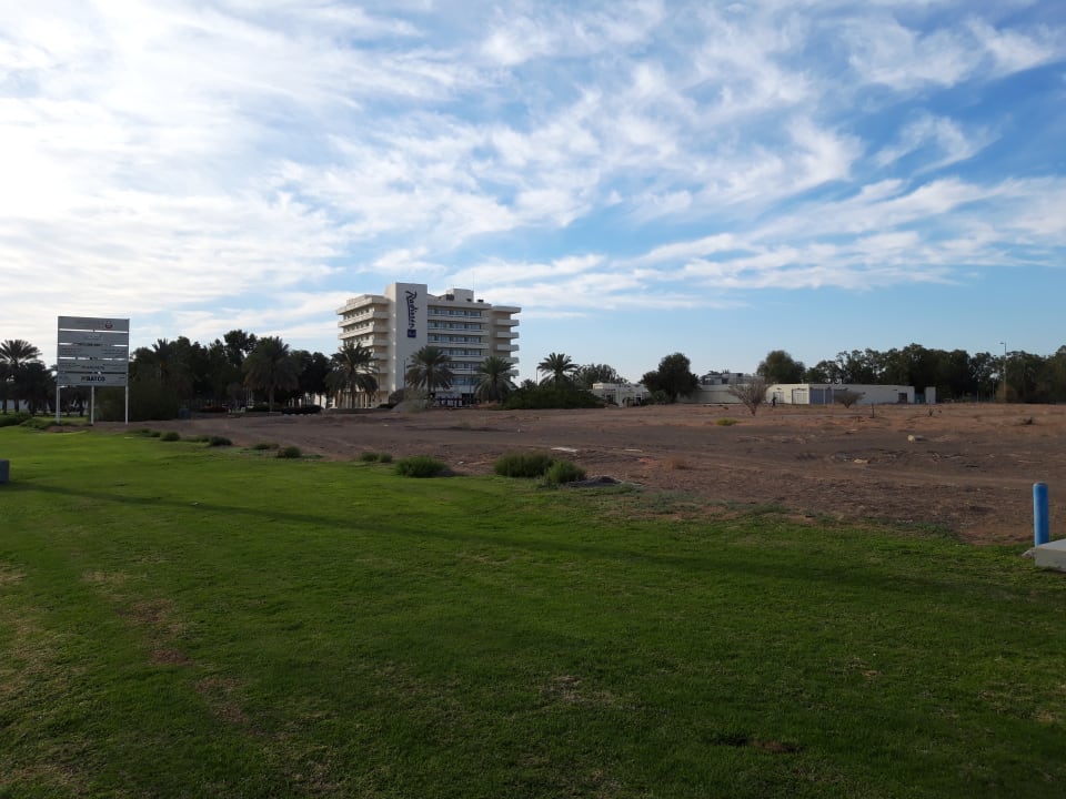 Außenansicht Radisson Blu Hotel & Resort Al Ain