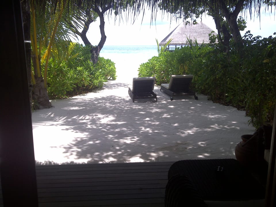 Ausblick Constance Moofushi Maldives