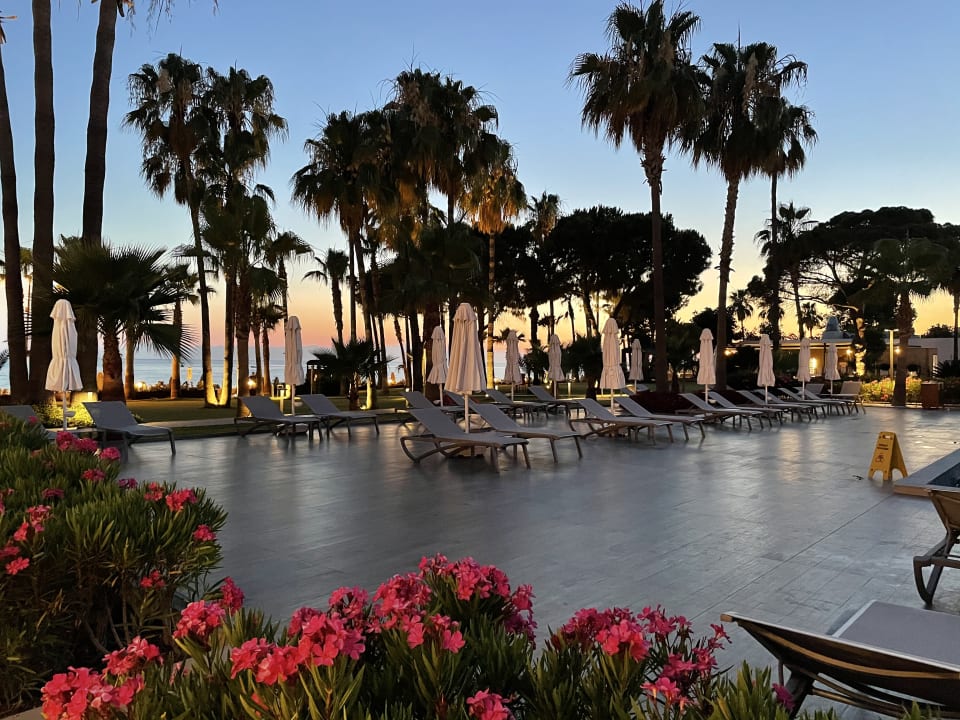 Außenansicht Acanthus Cennet Barut Collection