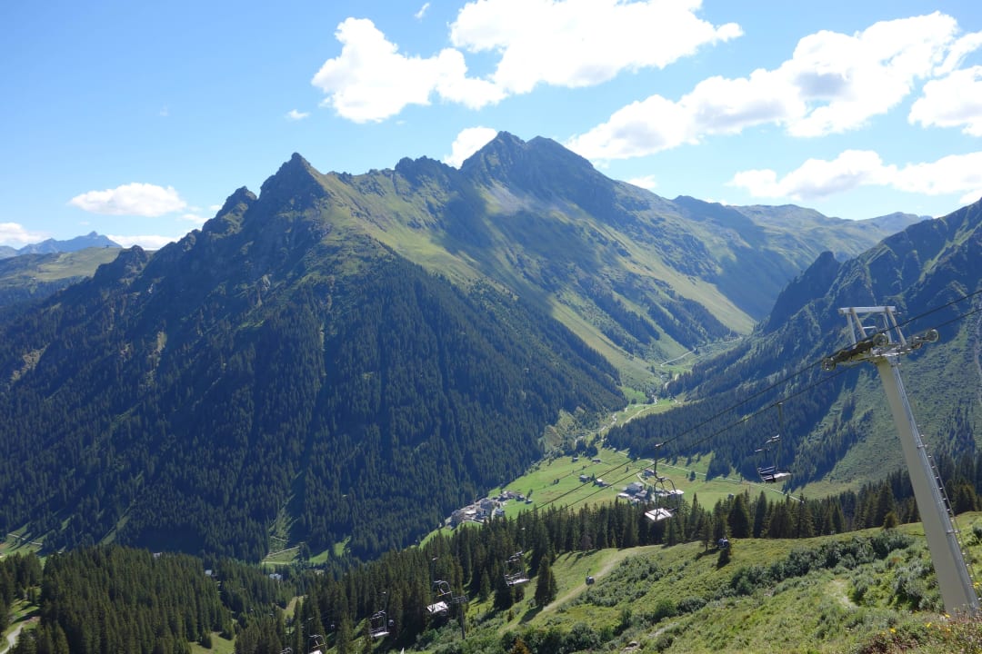 Blick vom Schafberg auf Gargellen Ferienpark Landal Hochmontafon