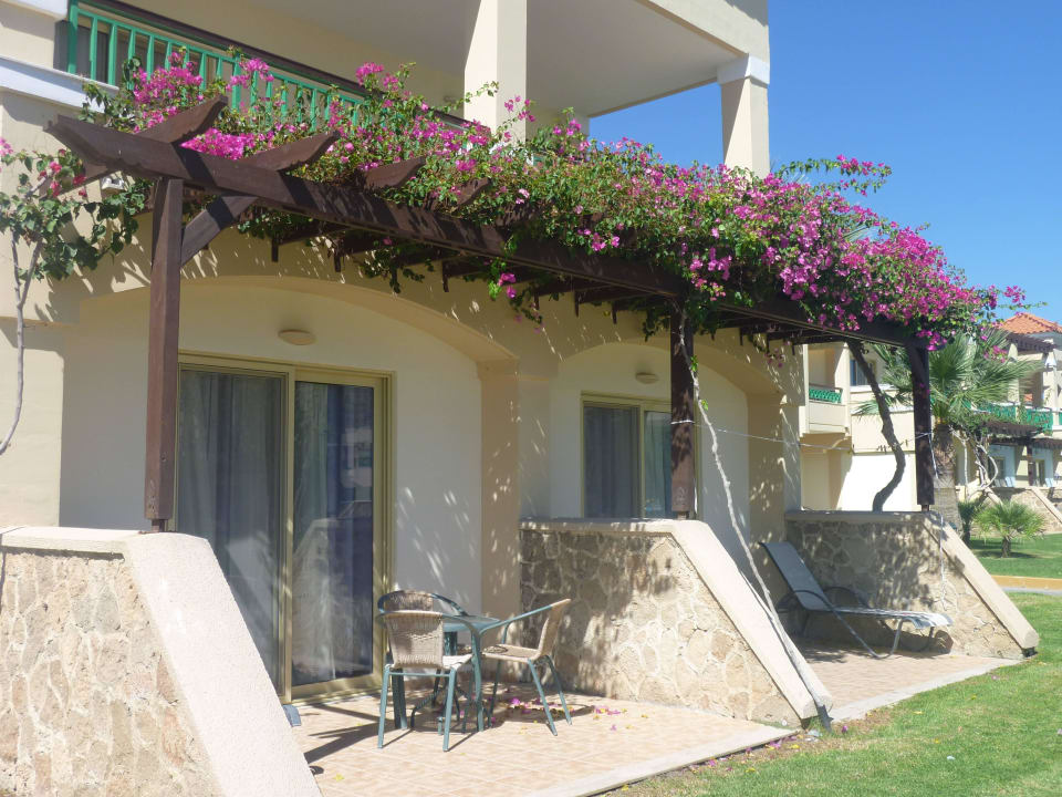 Bungalows von hinten Lindos Princess Beach Resort & Spa
