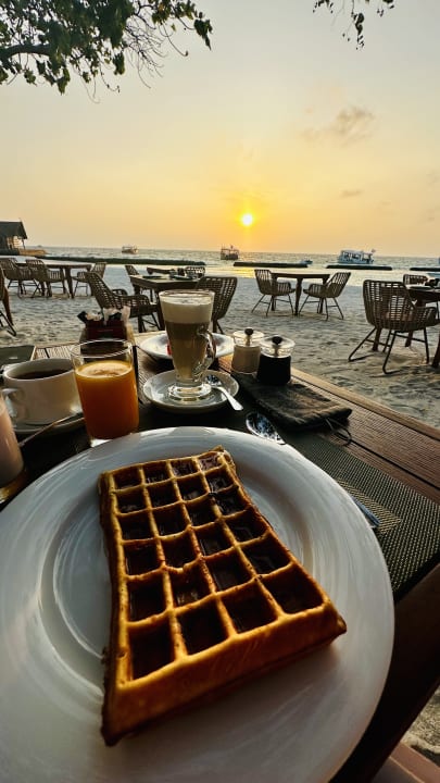 Gastro Constance Moofushi Maldives