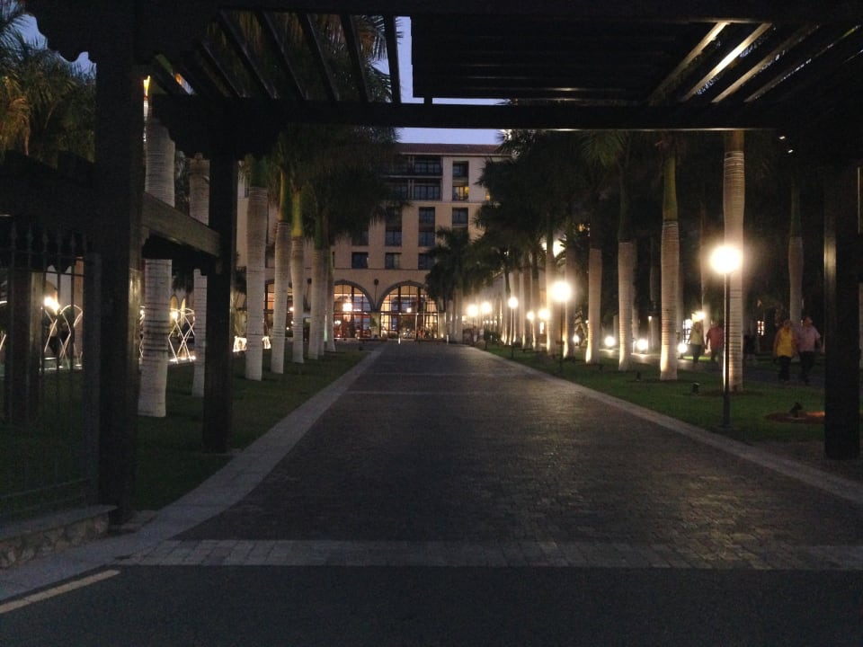 Hotel von vorne Lopesan Costa Meloneras, Resort & Spa