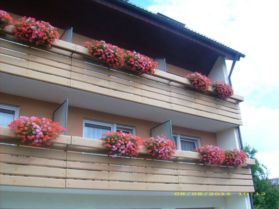 Dependance Aussenansicht Rückseite Hotel Sonnental