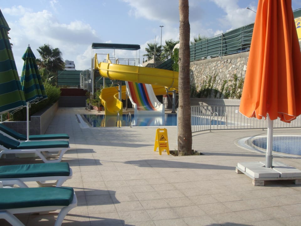 Direkt am Strand für Kinder  Antik Garden