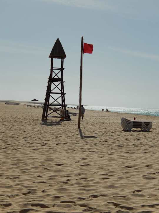 Immer rote Flagge Hotel Riu Touareg