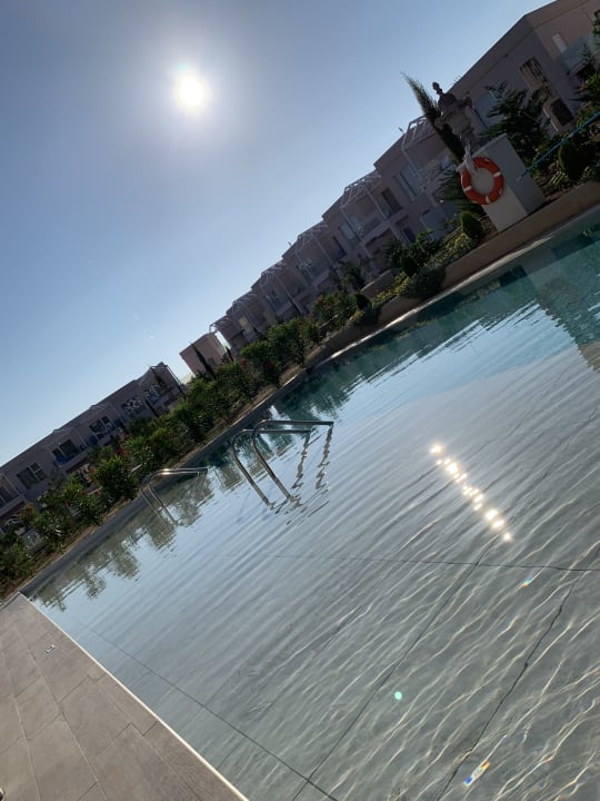 Pool Sandy Villas Resort