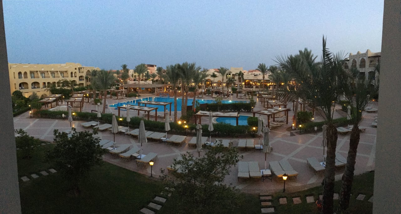 Blick vom Balkon Hotel JAZ Makadi Star & Spa
