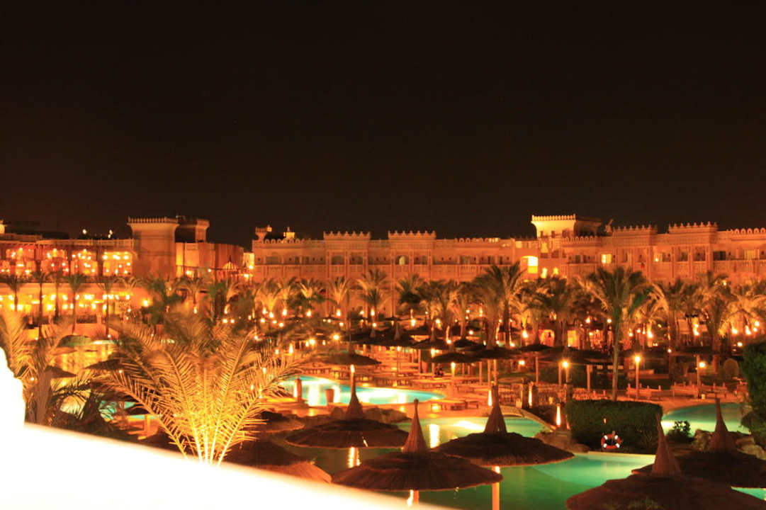 Nächtlicher Ausblick Pickalbatros Palace Resort