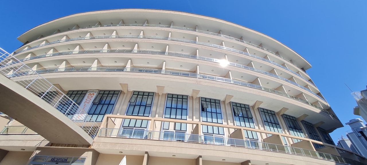 Außenansicht Justiniano Moonlight Hotel