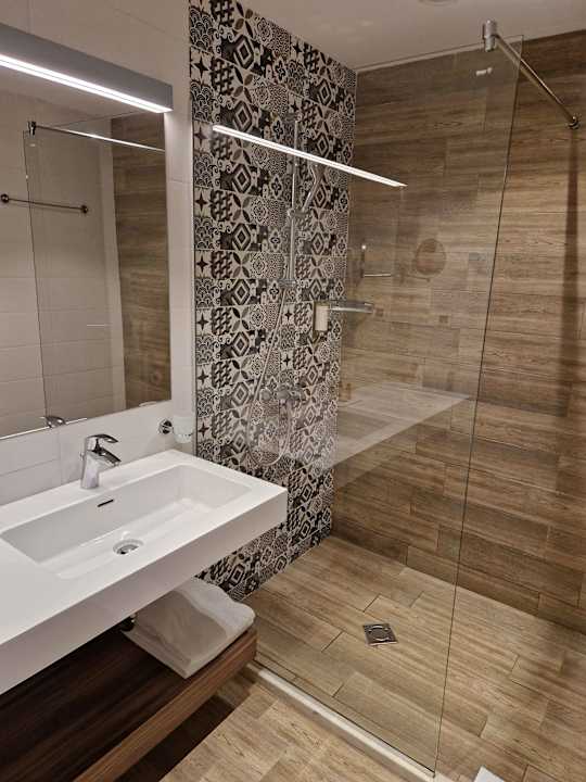 Zimmer Astoria Hotel