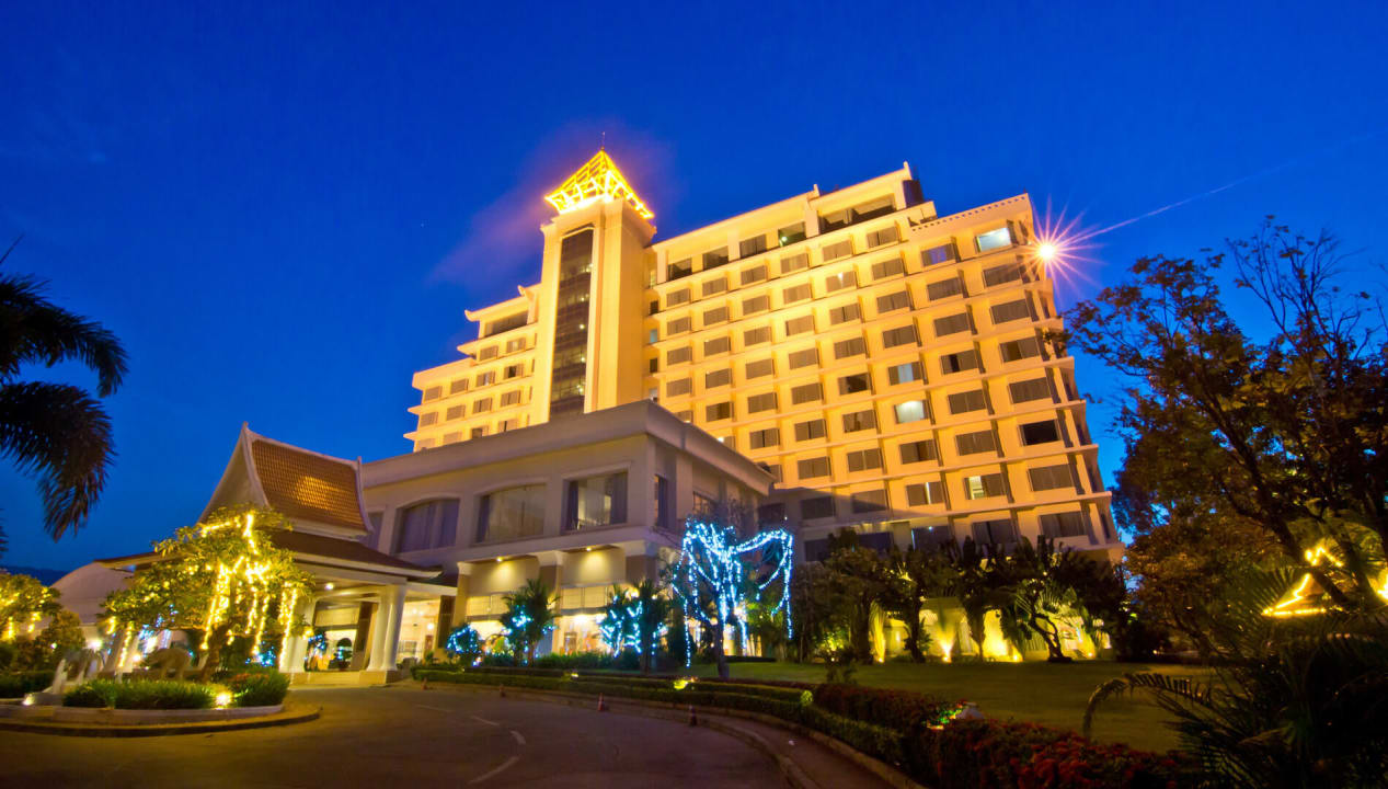 Außenansicht Champasak Grand Hotel