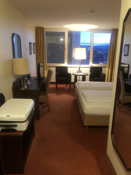 Zimmer Carathotel Basel