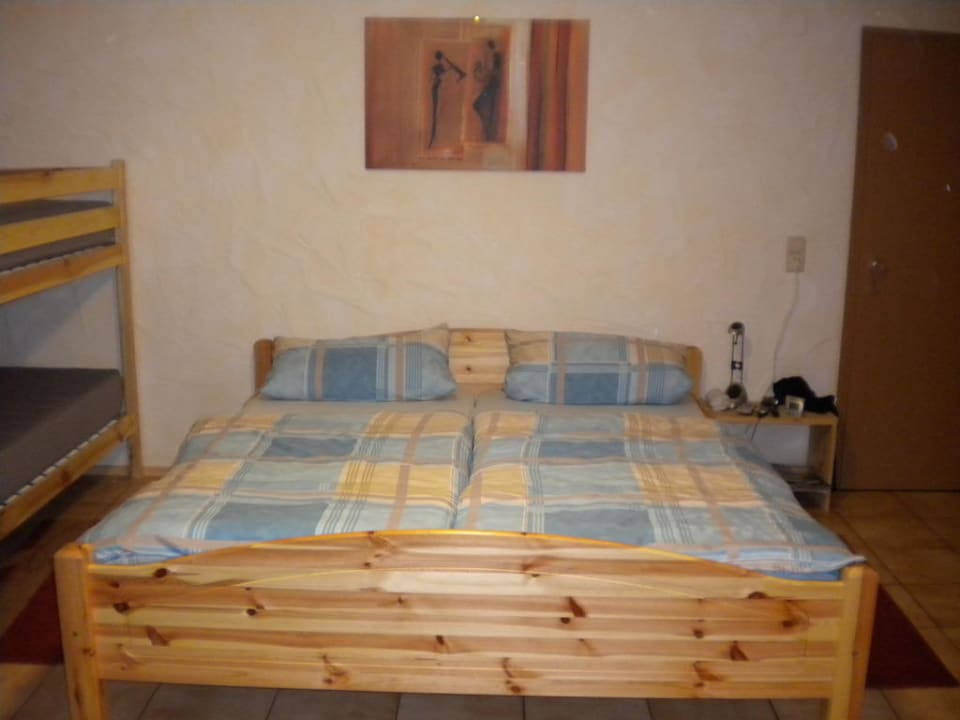 Gemütliches Doppelbett Gästehaus Koch