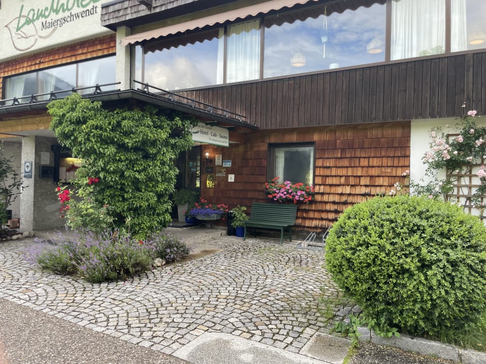 Außenansicht Landhotel Maiergschwendt