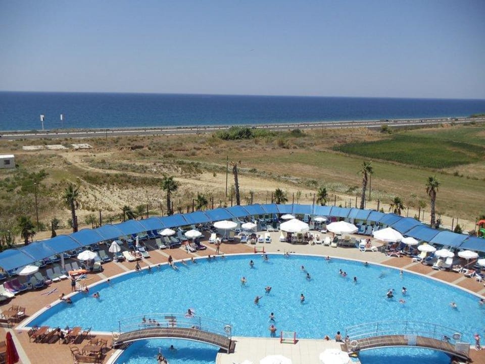 Poolanlage Cenger Beach Resort & Spa