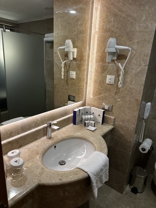 Zimmer Rubi Platinum Sign