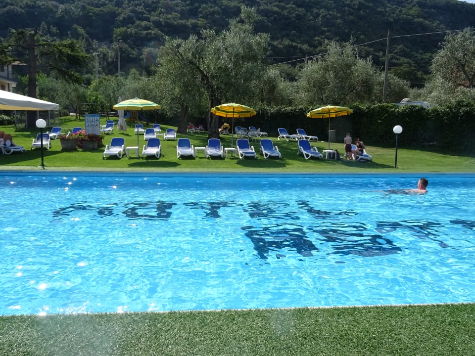 Pool Hotel Astoria