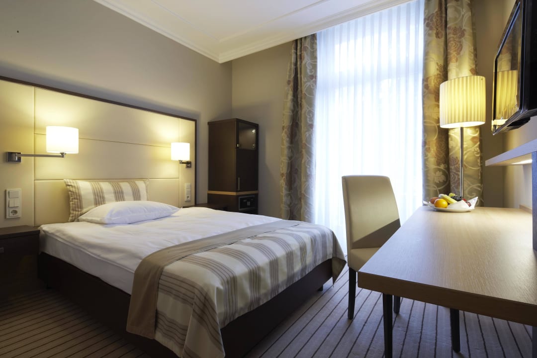 Standard Einzelzimmer Steigenberger Hotel Bad Neuenahr