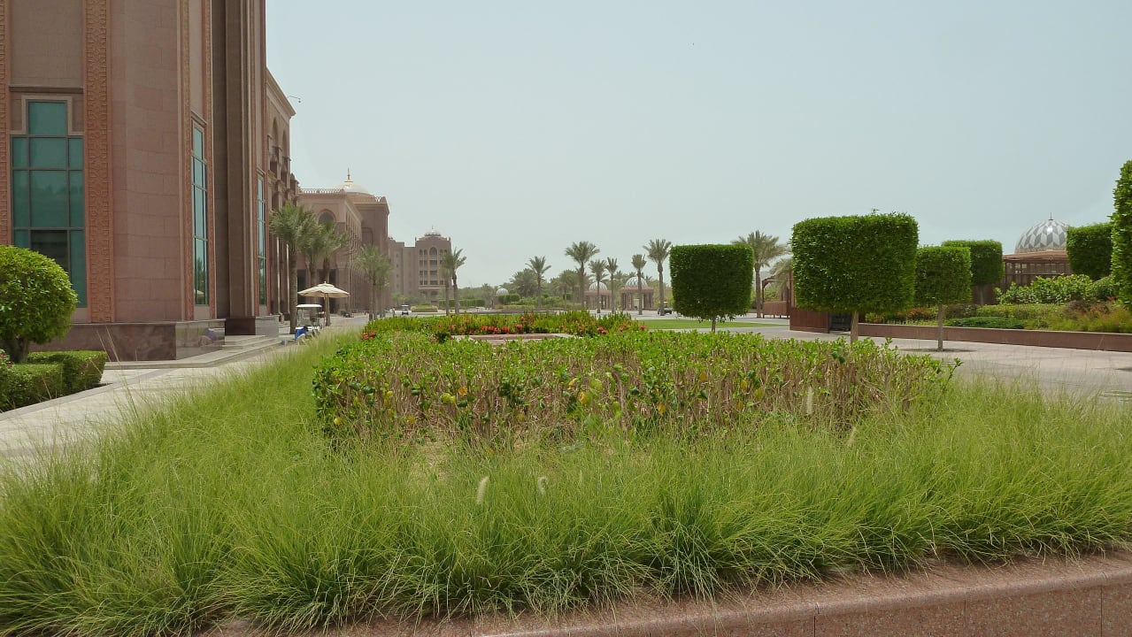 Zwischen Hotel und Strand Emirates Palace Mandarin Oriental