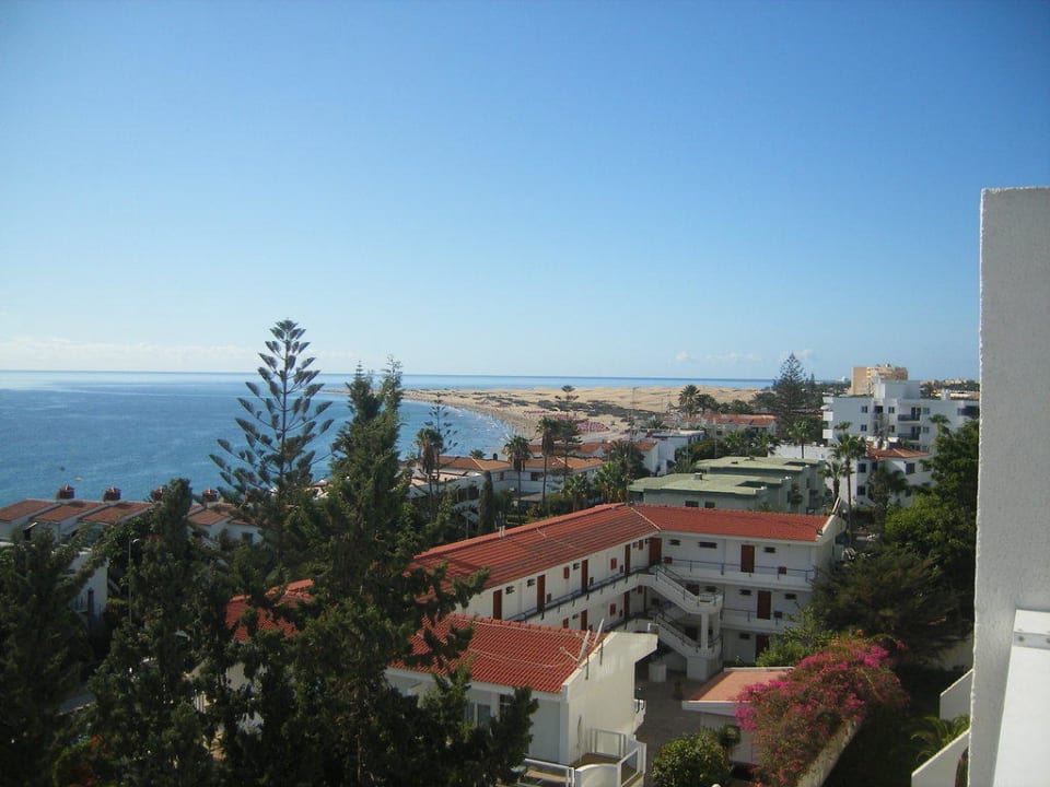 Blick von der Dachterrasse LABRANDA Marieta - Adults only