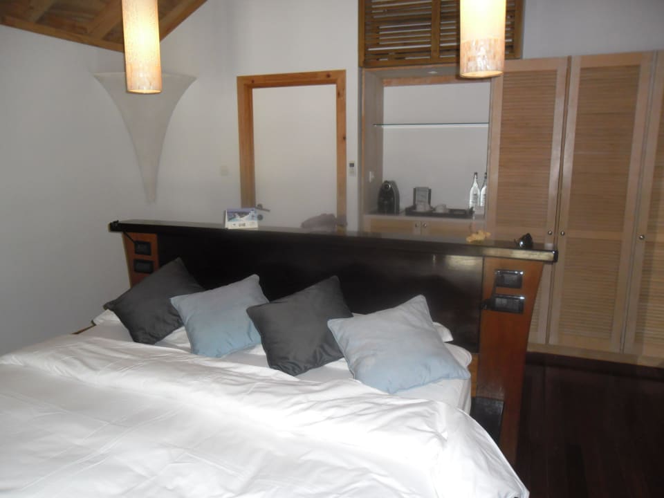 O-Beach Villa Kuredu Island Resort & Spa