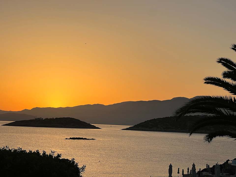 Ausblick St. Nicolas Bay Resort Hotel & Villas