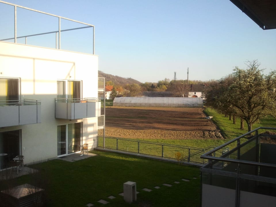 Ausblick vom Balkon Hotel Harry's Home Linz