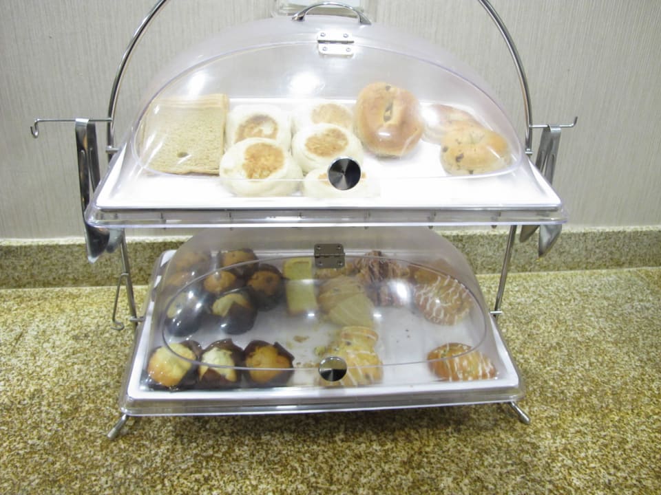 Kuchen zum Frühstück Hotel Hampton Inn & Suites Las Vegas South