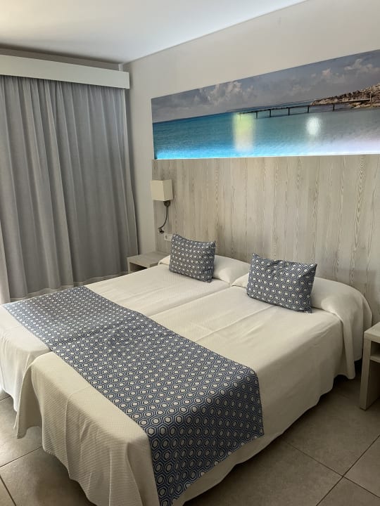 Zimmer Club Can Bossa